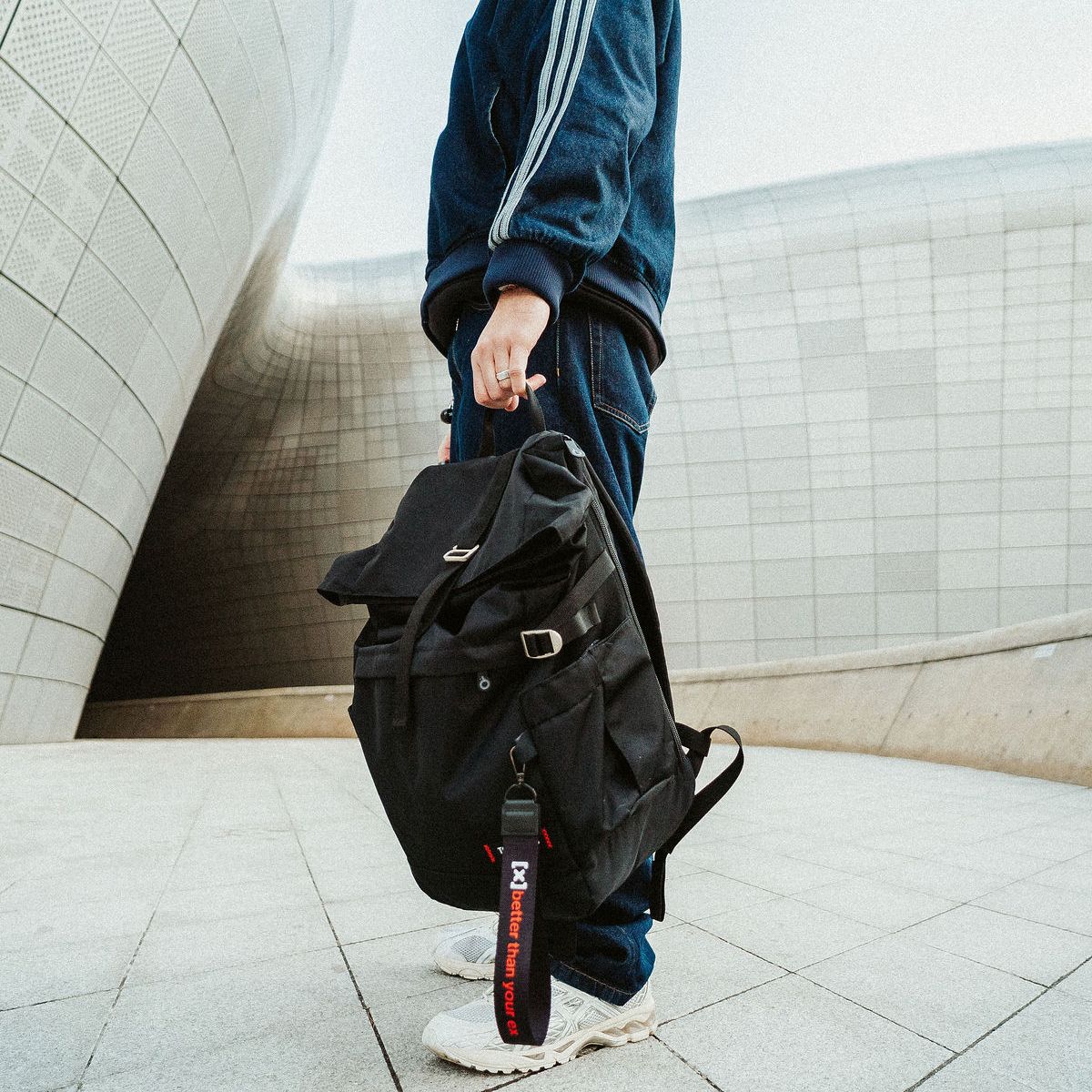 Čierny rolltop batoh Topgal EZRA X 26059