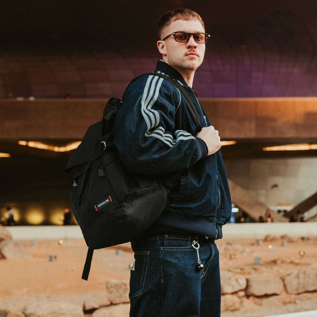 Čierny rolltop batoh Topgal EZRA X 26059